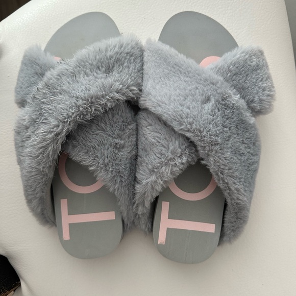 BNWOT TOMS Susie Slippers Size 9 - Picture 2 of 2